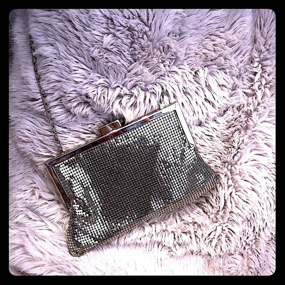 Vintage Chain Mail Evening Bag - Picture 2 of 8